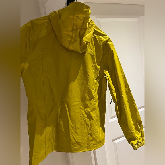 McKinley Rain Aquamax Jacket (Size: M) - Picture 9 of 12